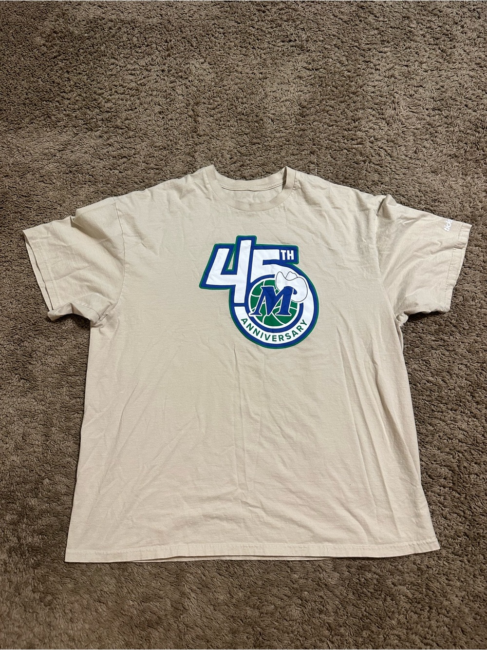 Vintage NBA Dallas Mavericks “45th Anniversary” shirt 00s size xl